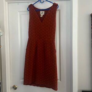 Rust colored Tabitha dress size 8 basket weave bows on shoulders